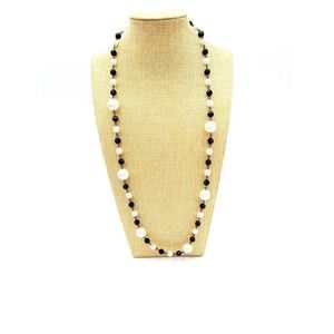 Roman Signed Faceted Black & White Faux Pearl Bead Necklace Gun Metal Gray Chain